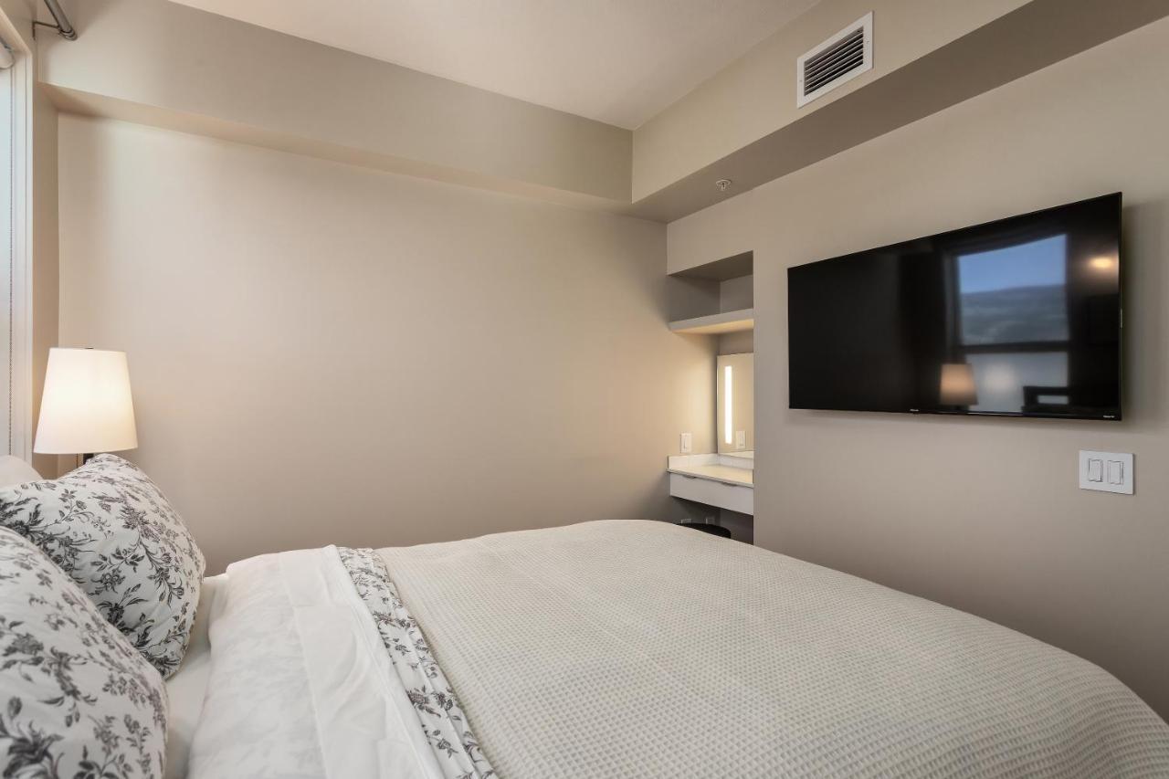 Corner Nest - Luxury Brand New Top Floor 2Bedroom Condo Kelowna Zewnętrze zdjęcie